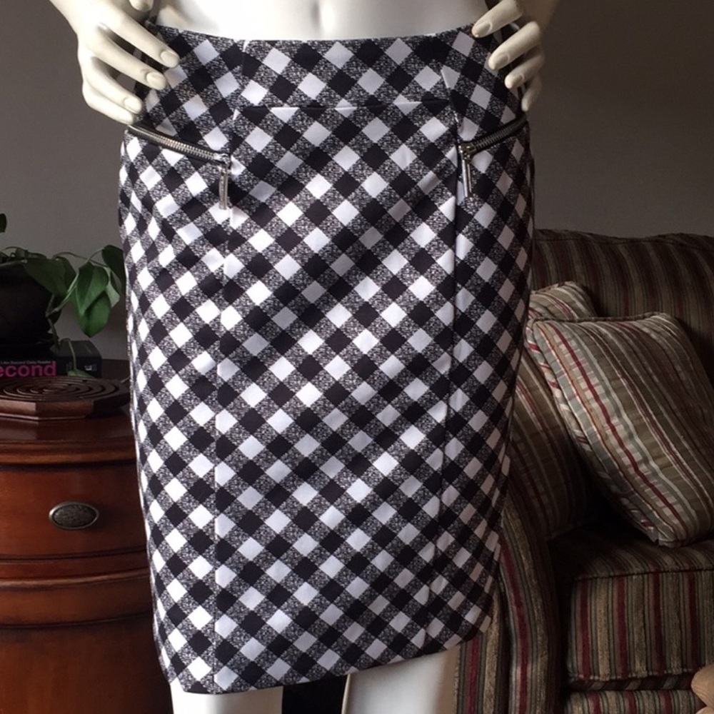 MICHAEL Michael Kors Black and White Plaid Pencil Skirt